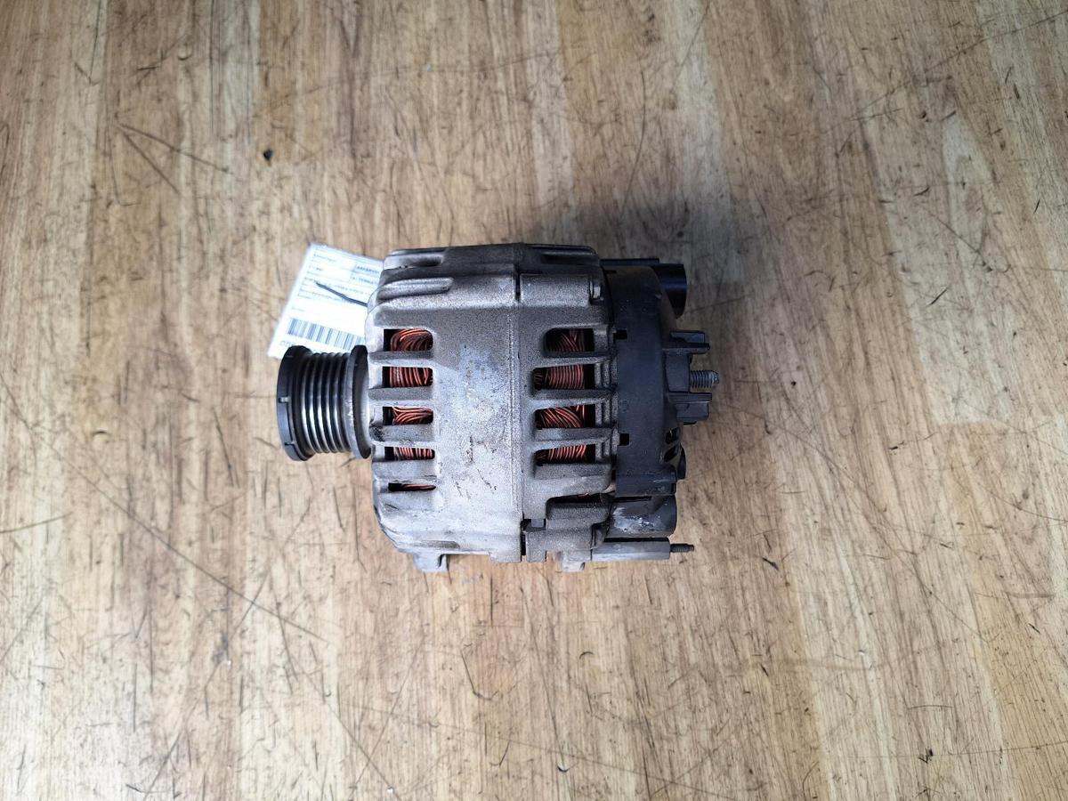 1000958535-Alternator Top