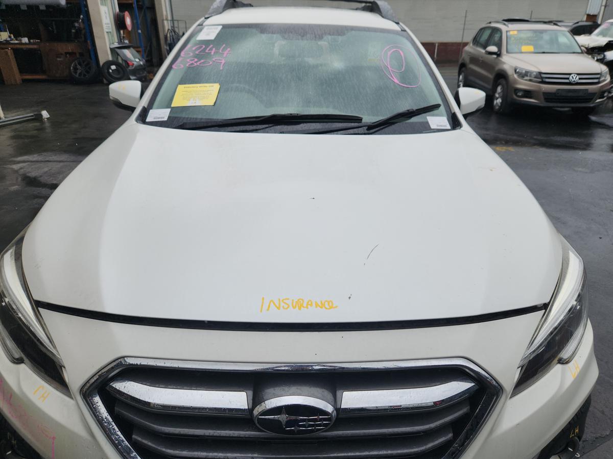 1000958951-Bonnet
