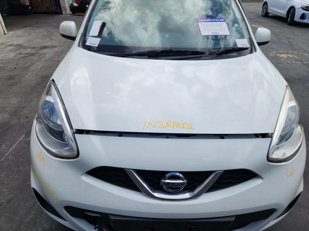 1000888943-Bonnet
