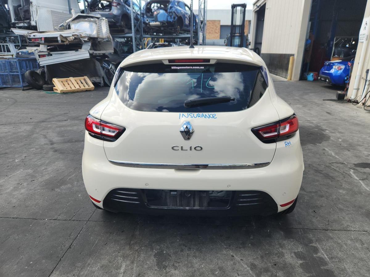 1000907223-Bootlid_Tailgate