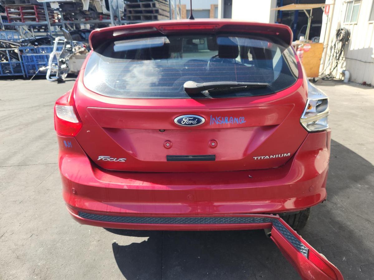 1000946867-Bootlid_Tailgate