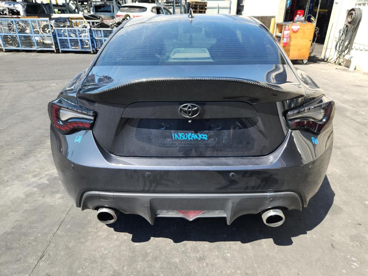 1000953602-Bootlid_Tailgate