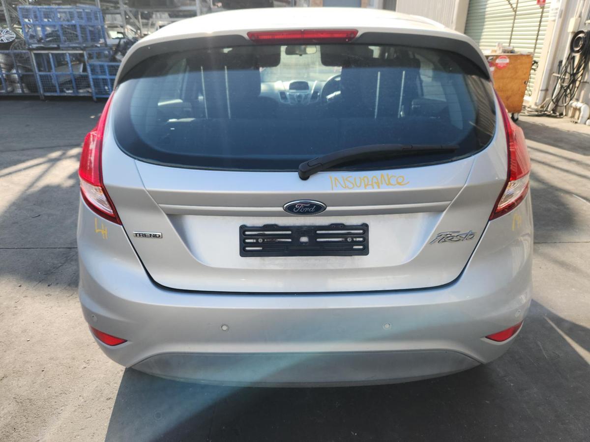 1000955785-Bootlid_Tailgate