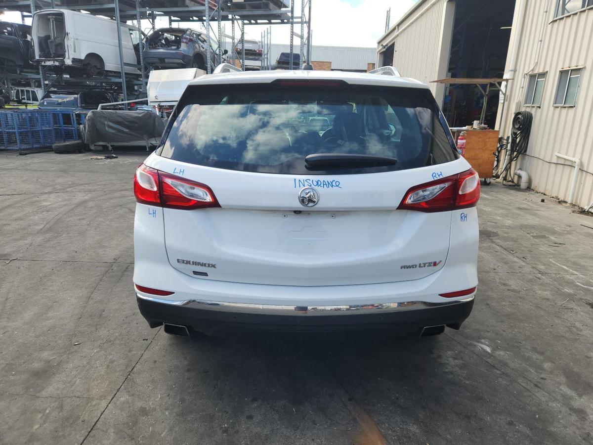 1000908321-Bootlid_Tailgate