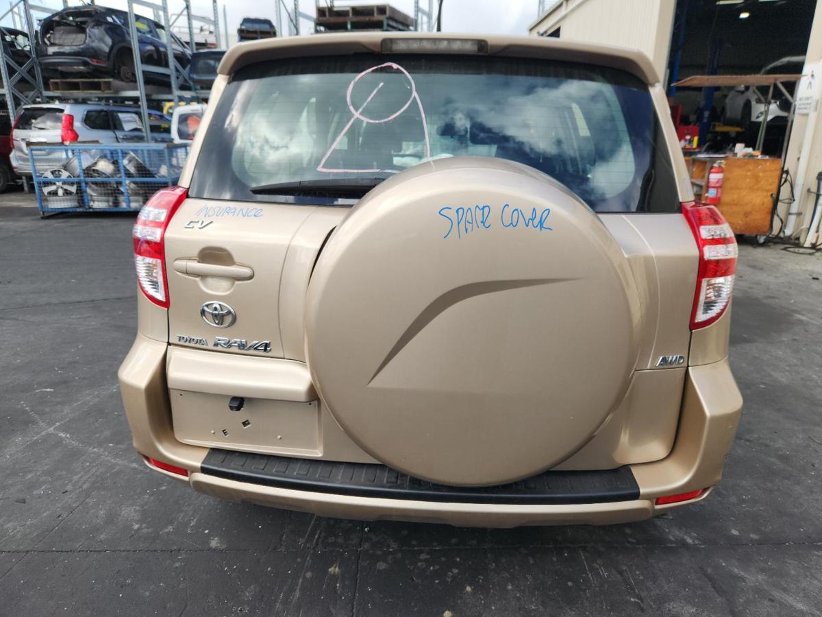 1000935923-Bootlid_Tailgate