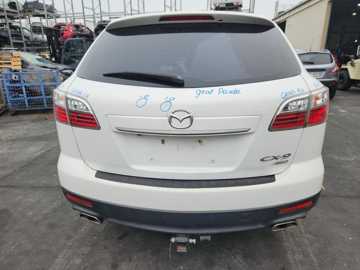 1000937446-Bootlid_Tailgate