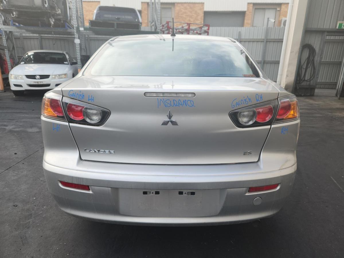 1000940155-Bootlid_Tailgate