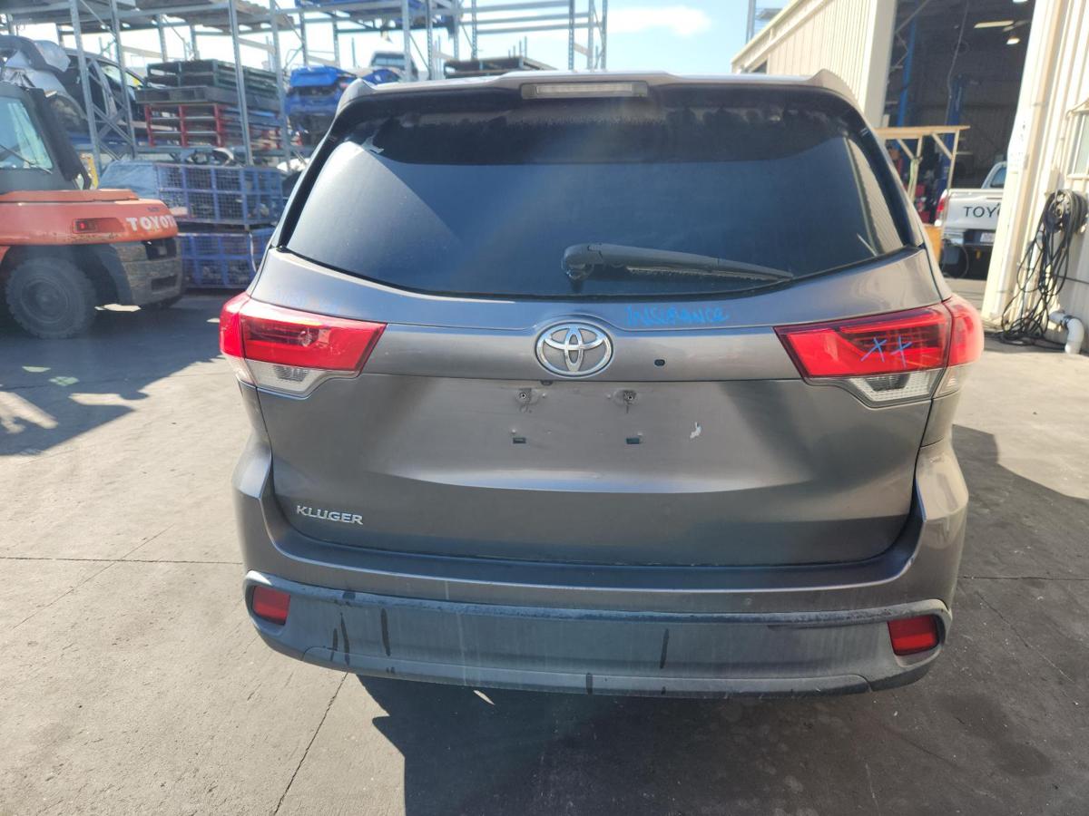 1000944470-Bootlid_Tailgate