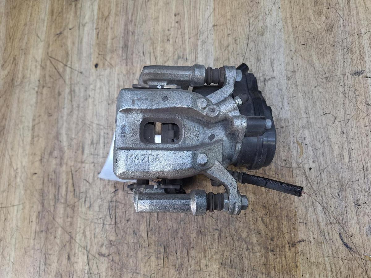 1000913391-Caliper Front LHR