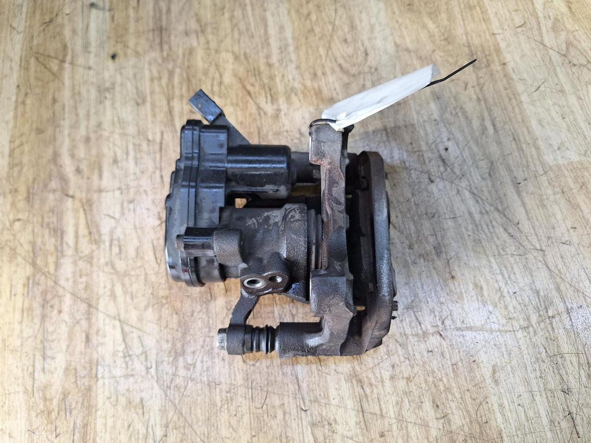 1000927308-Caliper Top LHR