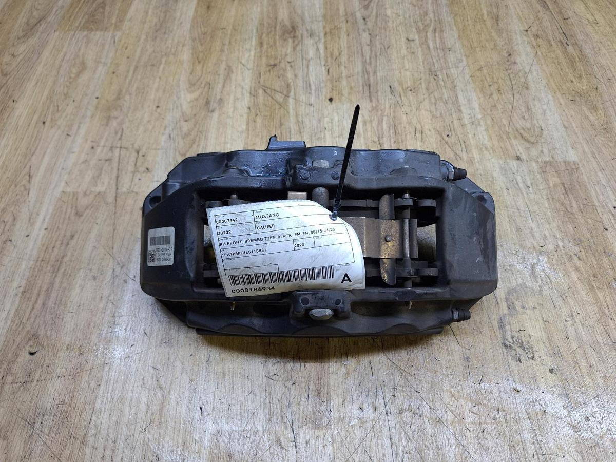 1000934541-Caliper Top RHF