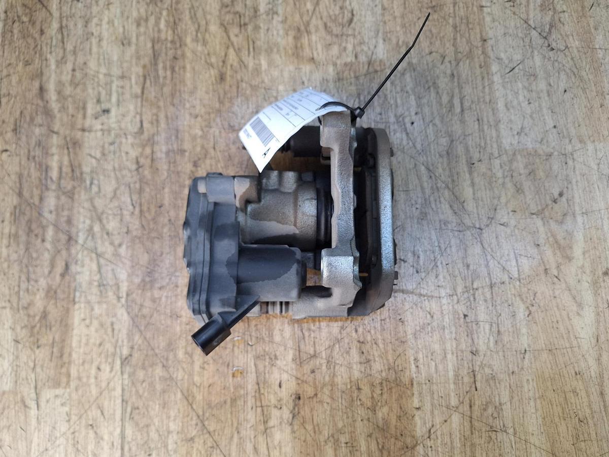 1000948999-Caliper Top RHR
