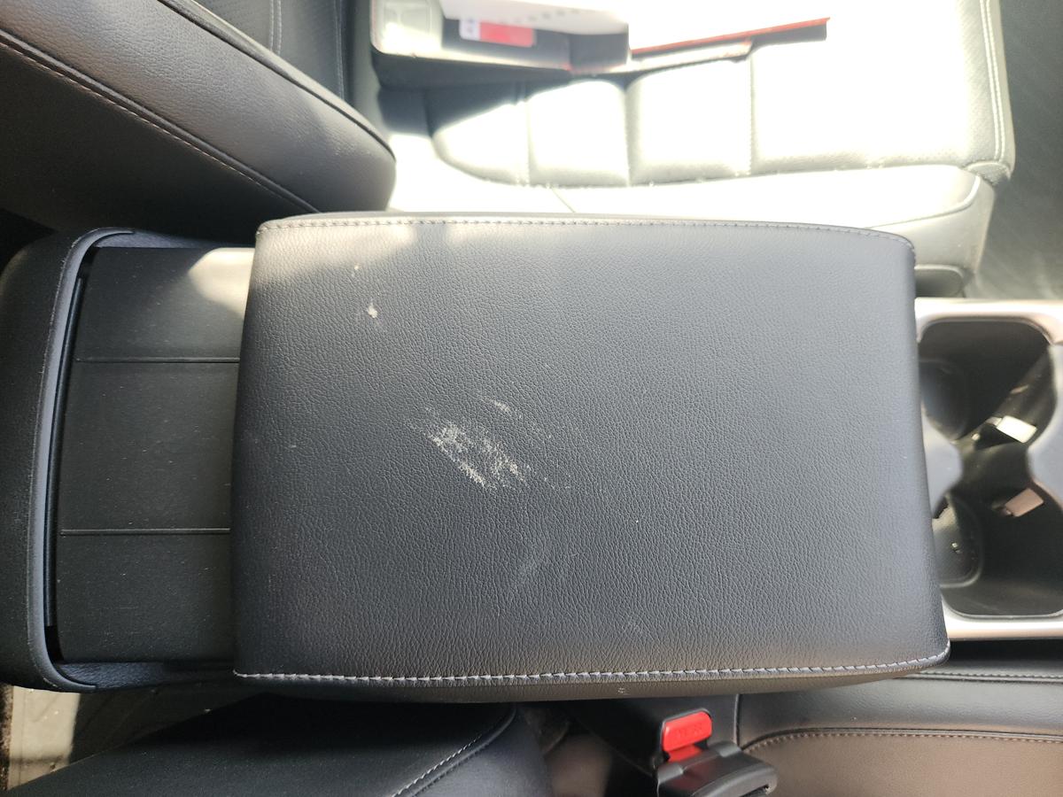 1000942856-Console Lid
