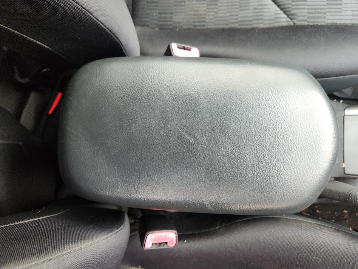 1000945747-Console Lid