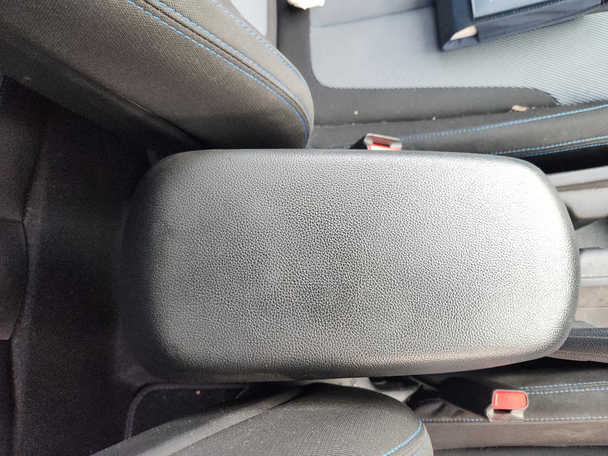 1000949325-Console Lid