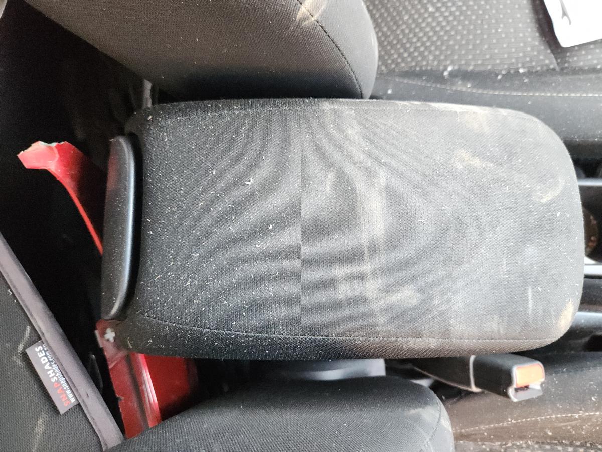 1000953006-Console Lid
