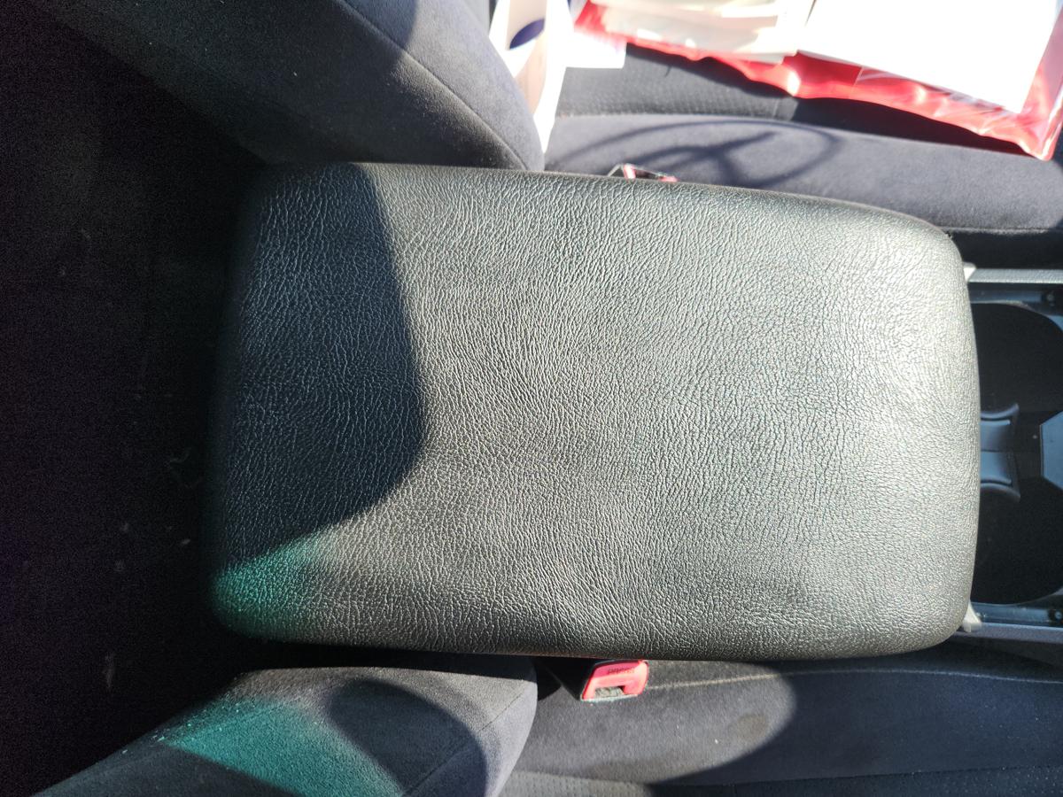 1000959718-Console Lid