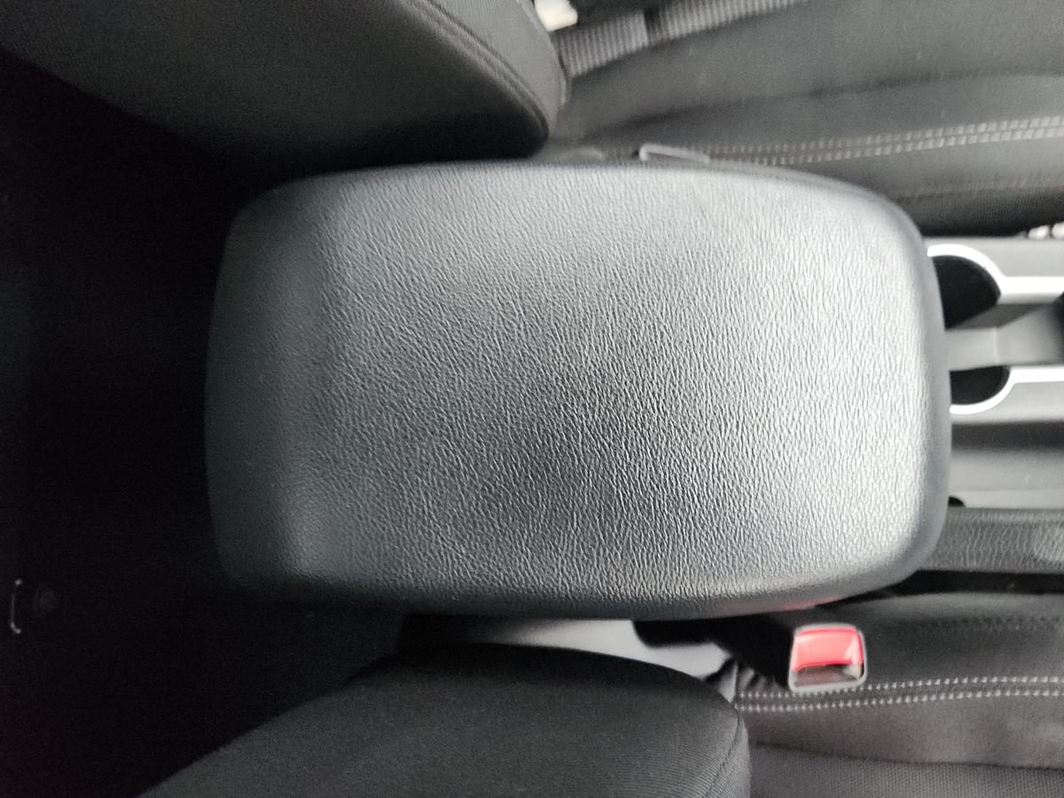 1000961017-Console Lid