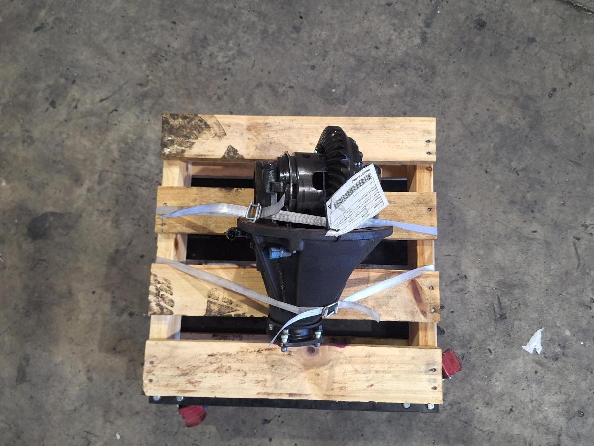 1000901631-Differential Centre Rear Top