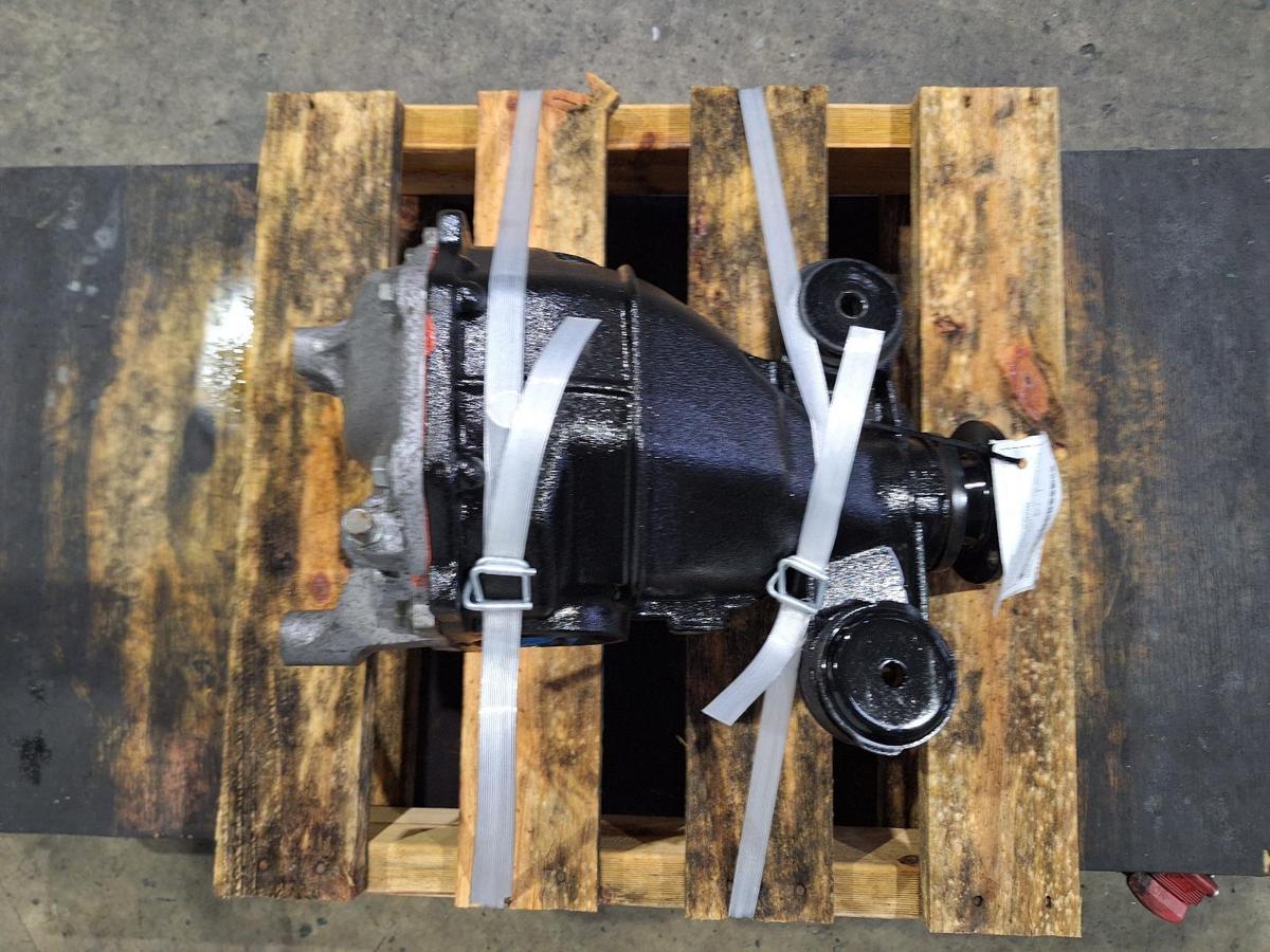 1000956901-Differential Centre Rear Top