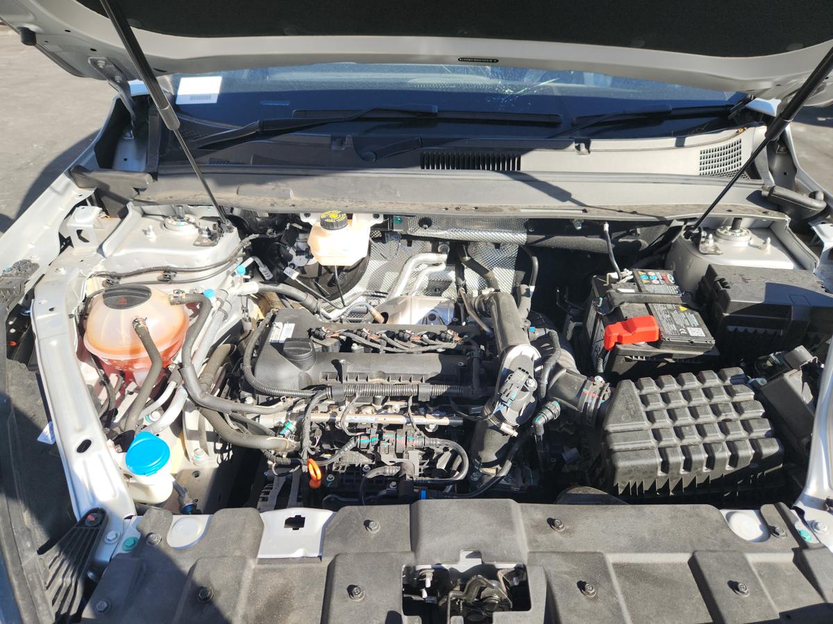 1000940782-Engine Bay