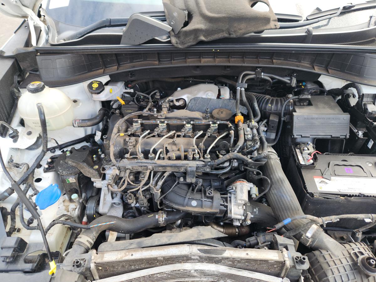 1000940788-Engine Bay
