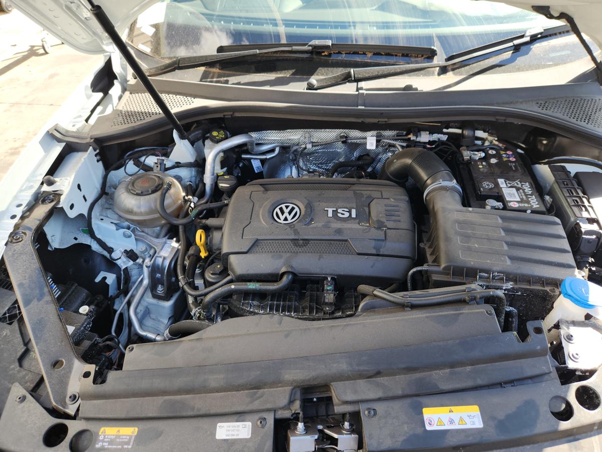 1000943446-Engine Bay