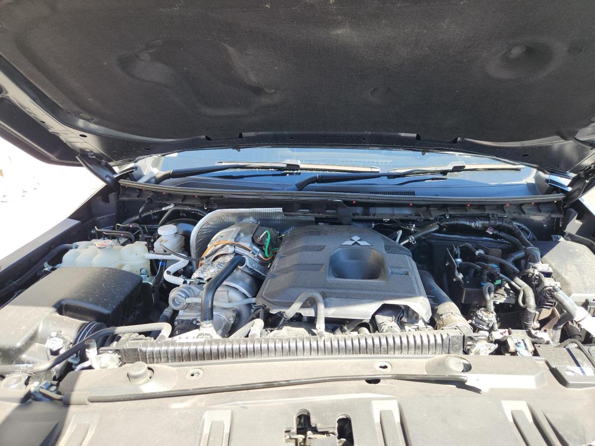 1000896292-Engine Bay