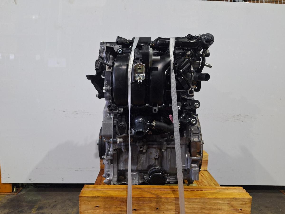 1000877285-Engine LHS