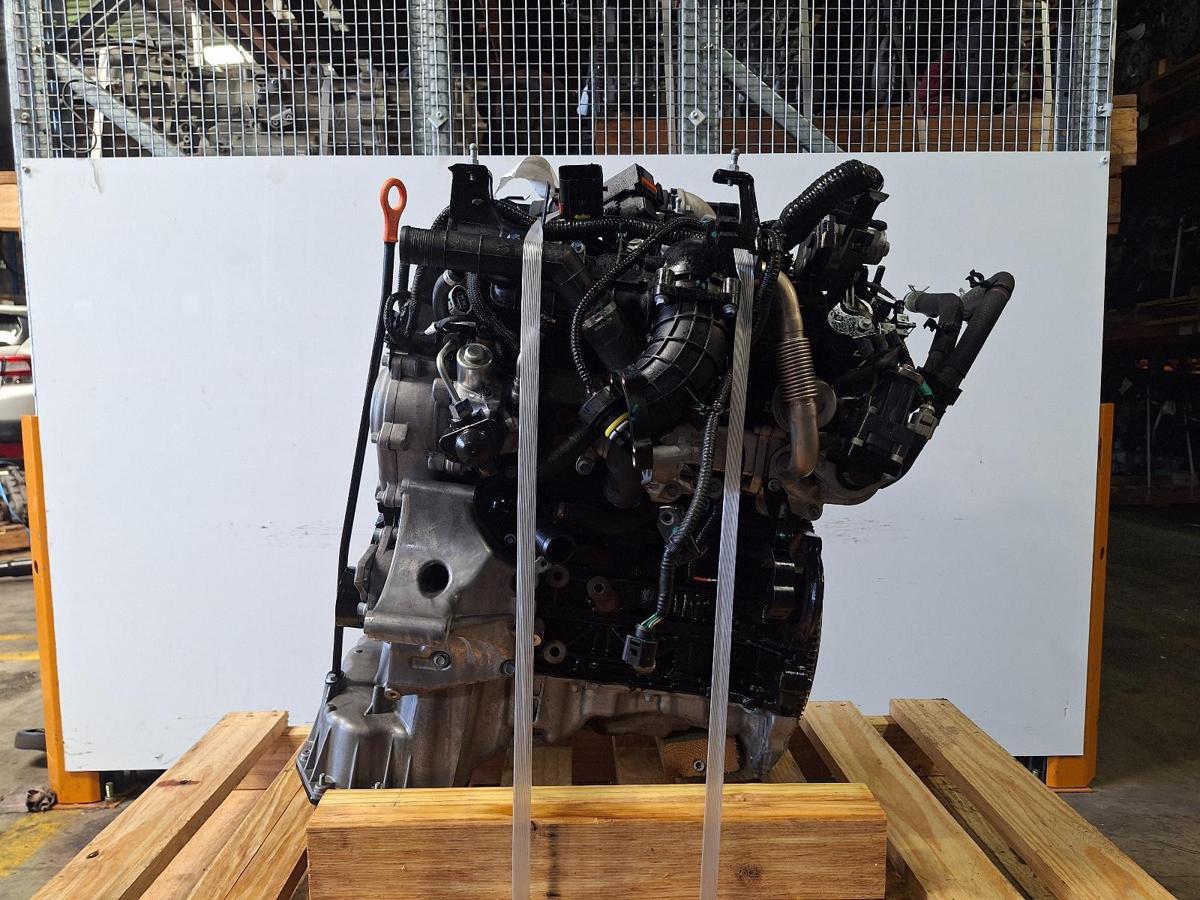 1000879595-Engine LHS