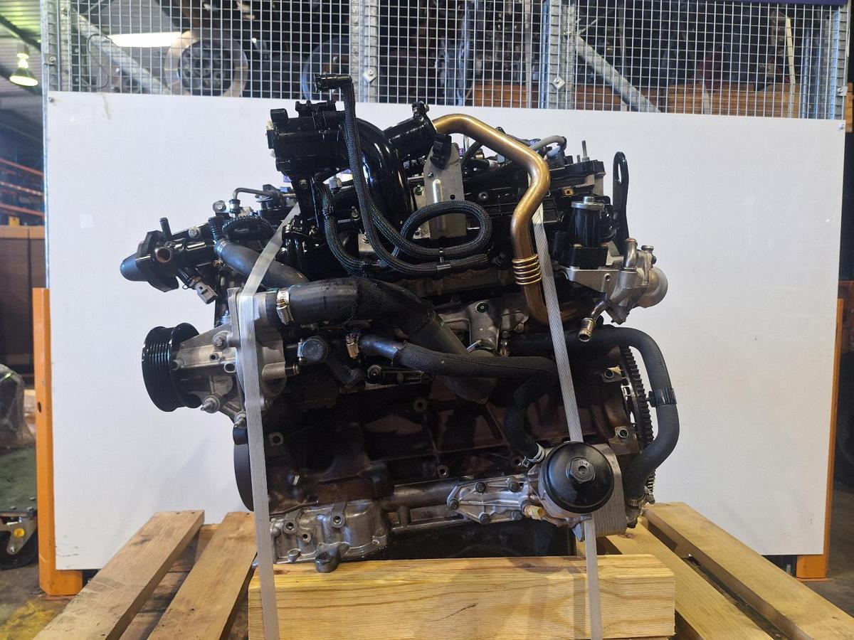 1000887974-Engine LHS