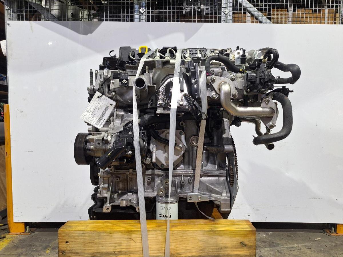 1000929856-Engine LHS