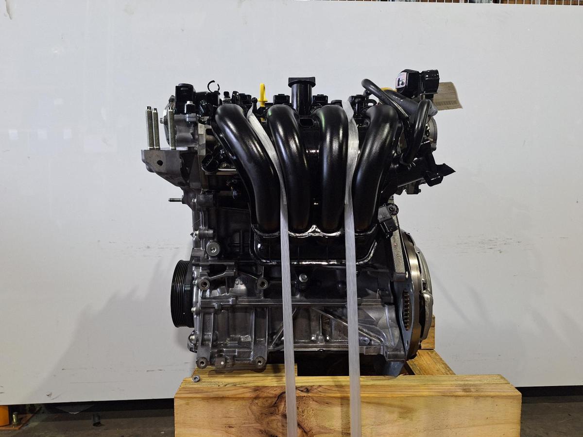 1000875693-Engine LHS