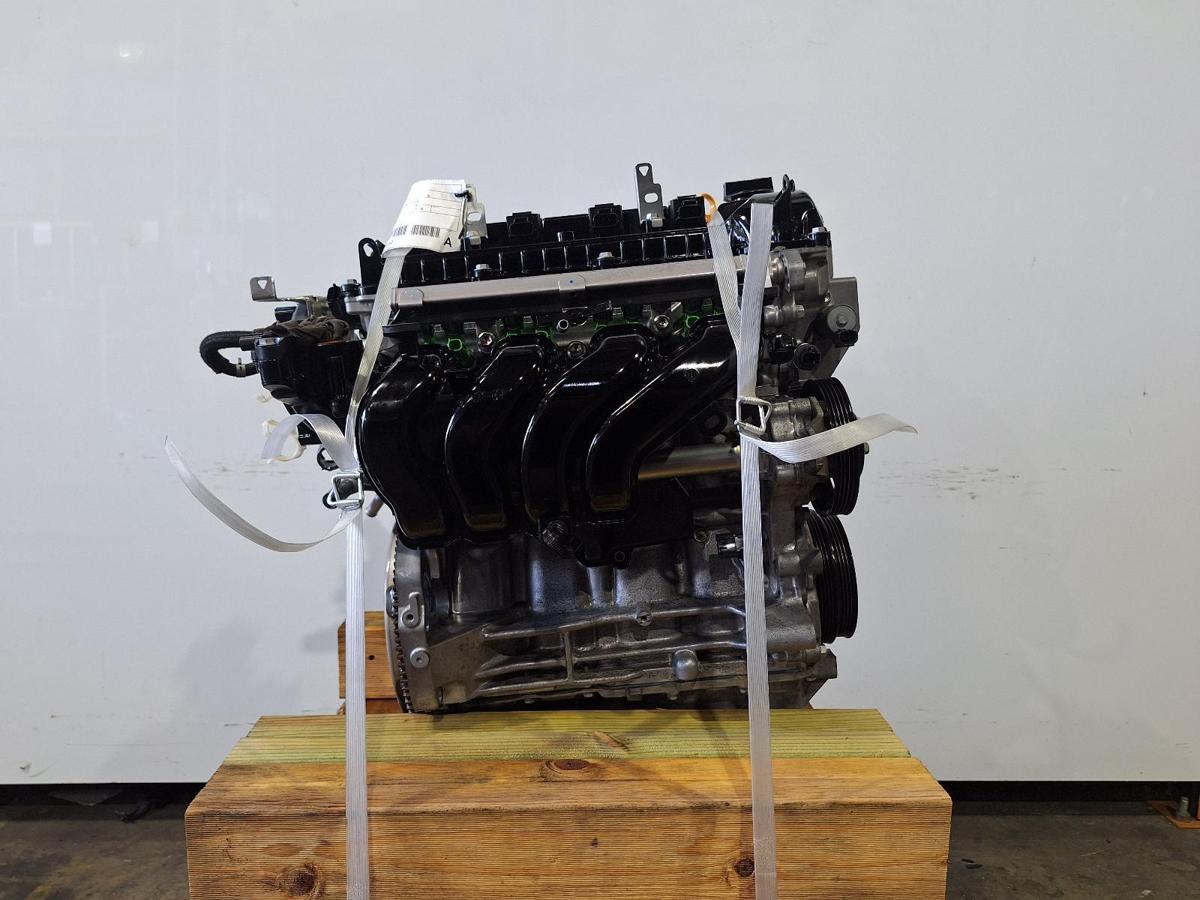 1000876278-Engine LHS