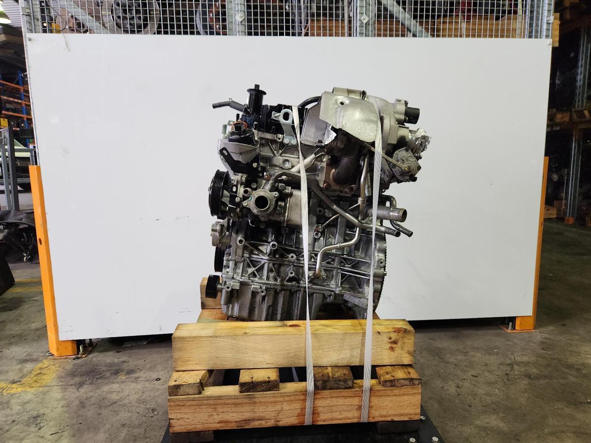 1000887352-Engine LHS