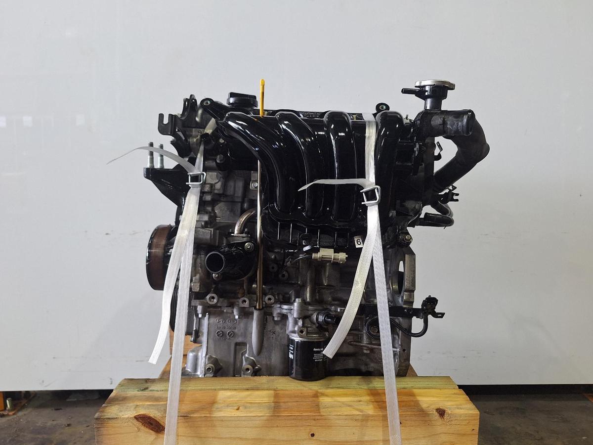 1000895527-Engine LHS
