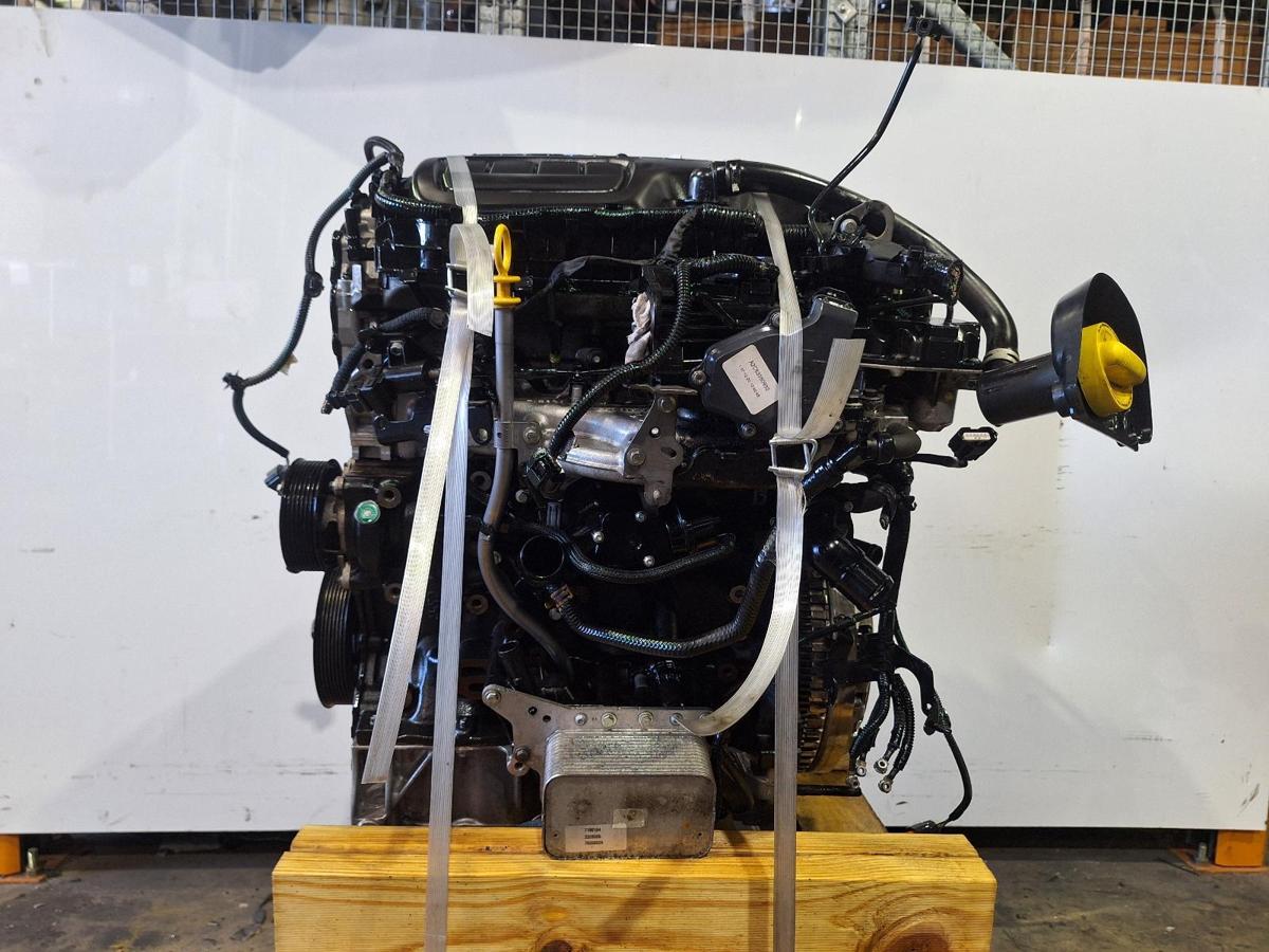 1000916877-Engine LHS