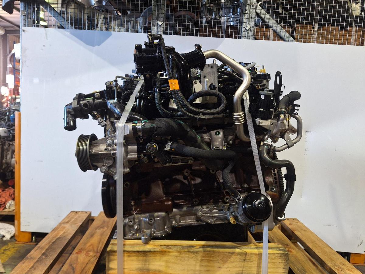 1000917171-Engine LHS