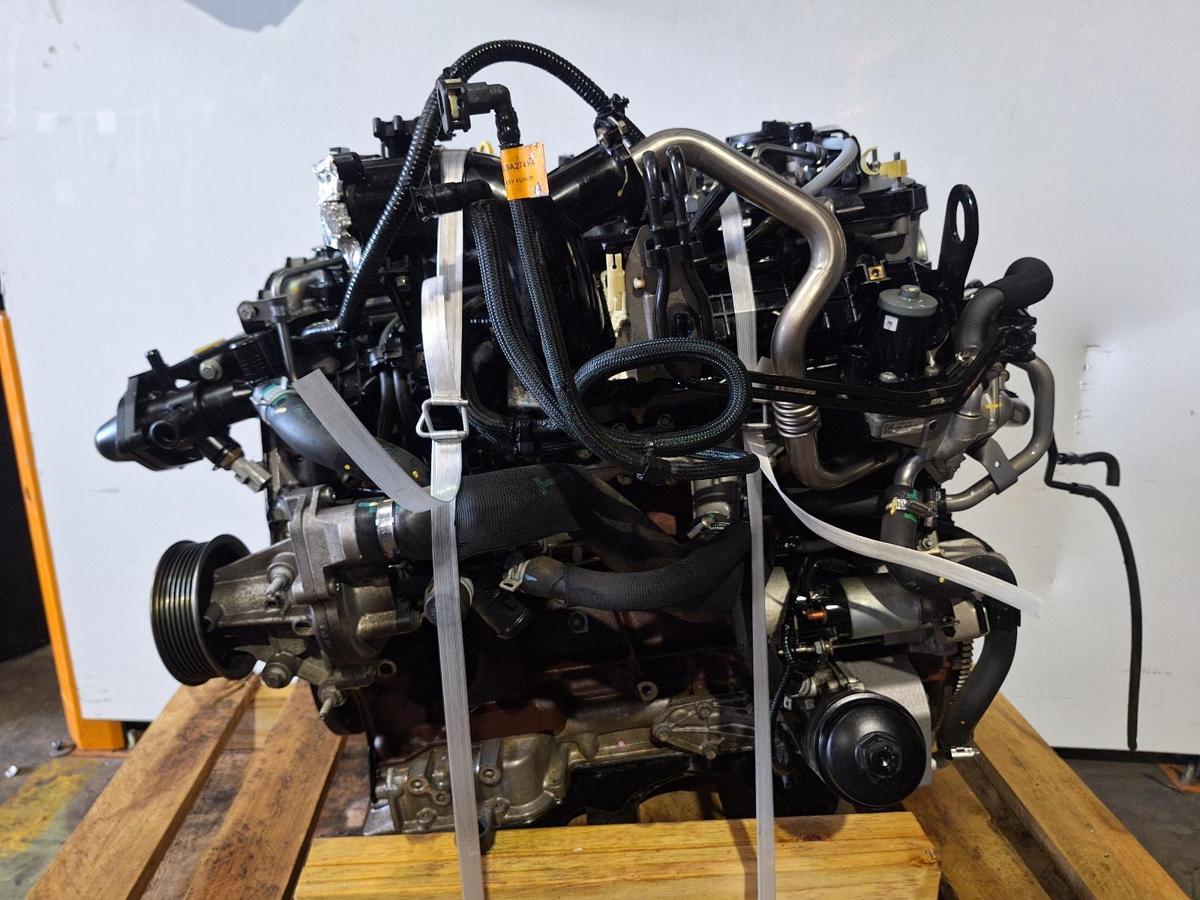 1000901257-Engine LHS
