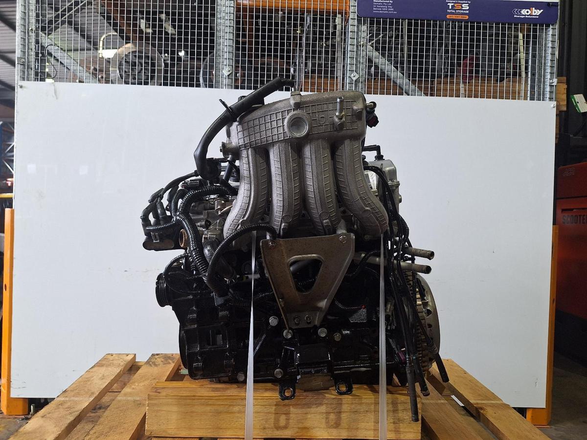 1000892939-Engine LHS