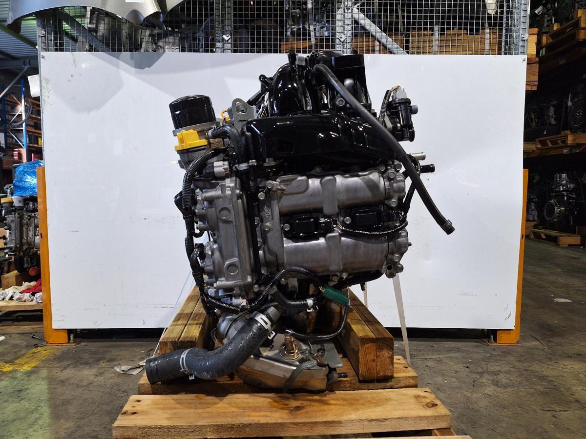 1000915662-Engine LHS