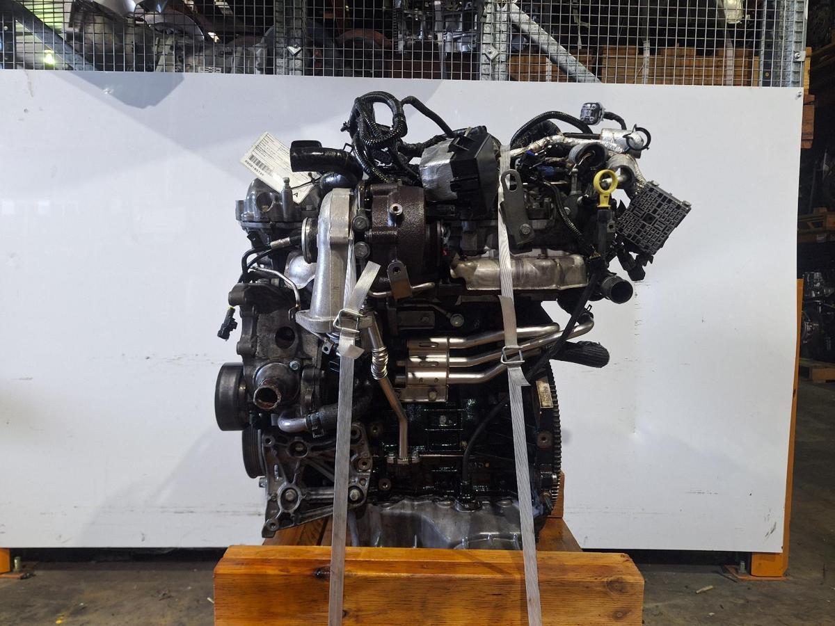 1000924712-Engine LHS
