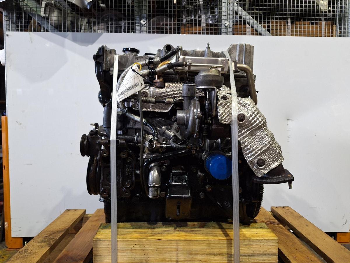 1000935721-Engine LHS