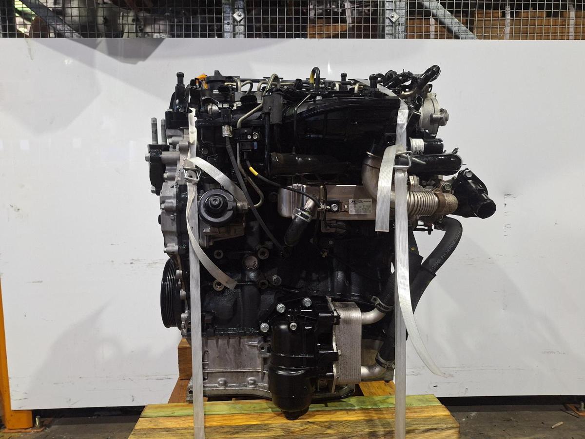 1000929844-Engine LHS