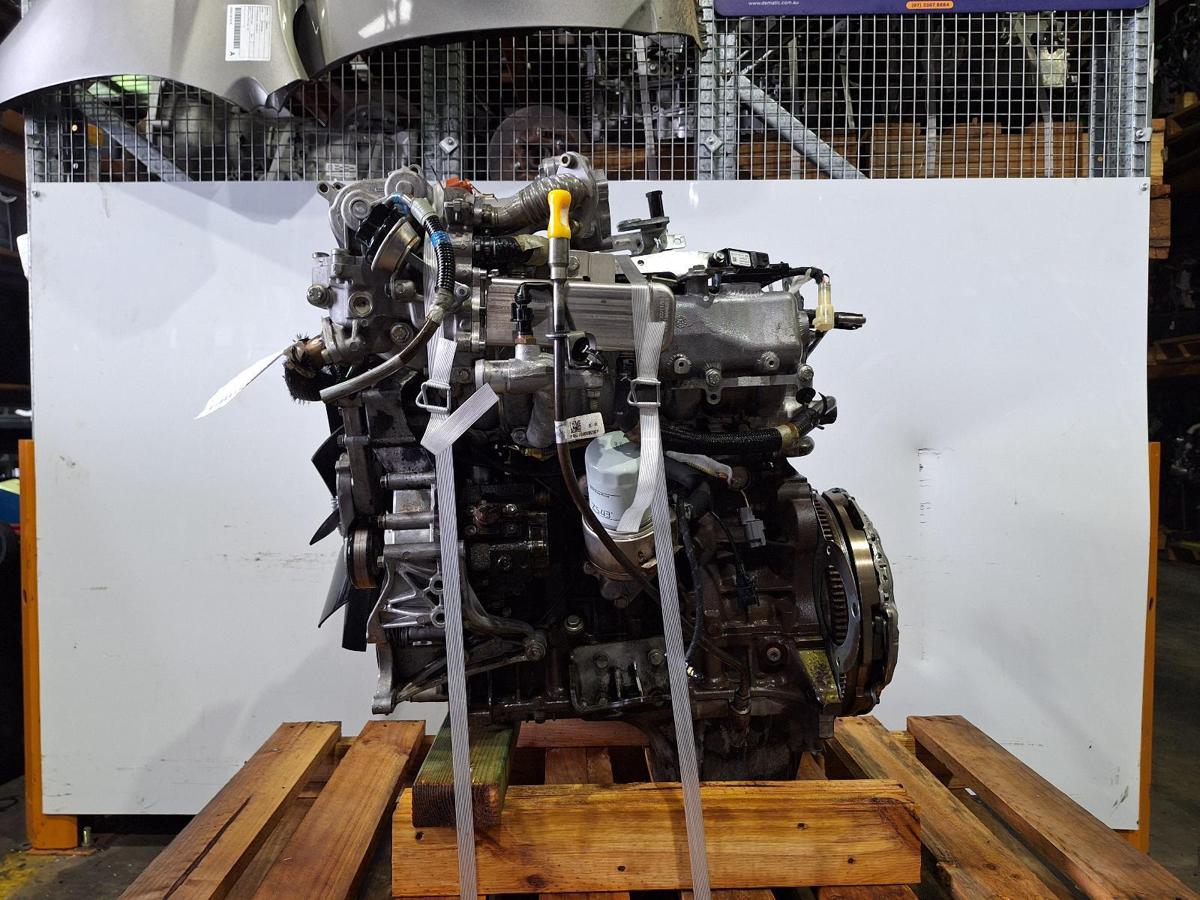 1000926350-Engine LHS