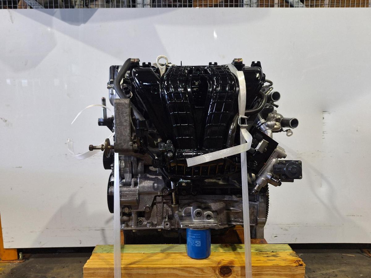 1000932788-Engine LHS