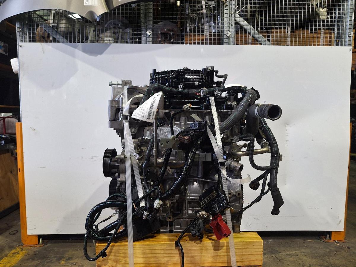 1000936156-Engine LHS
