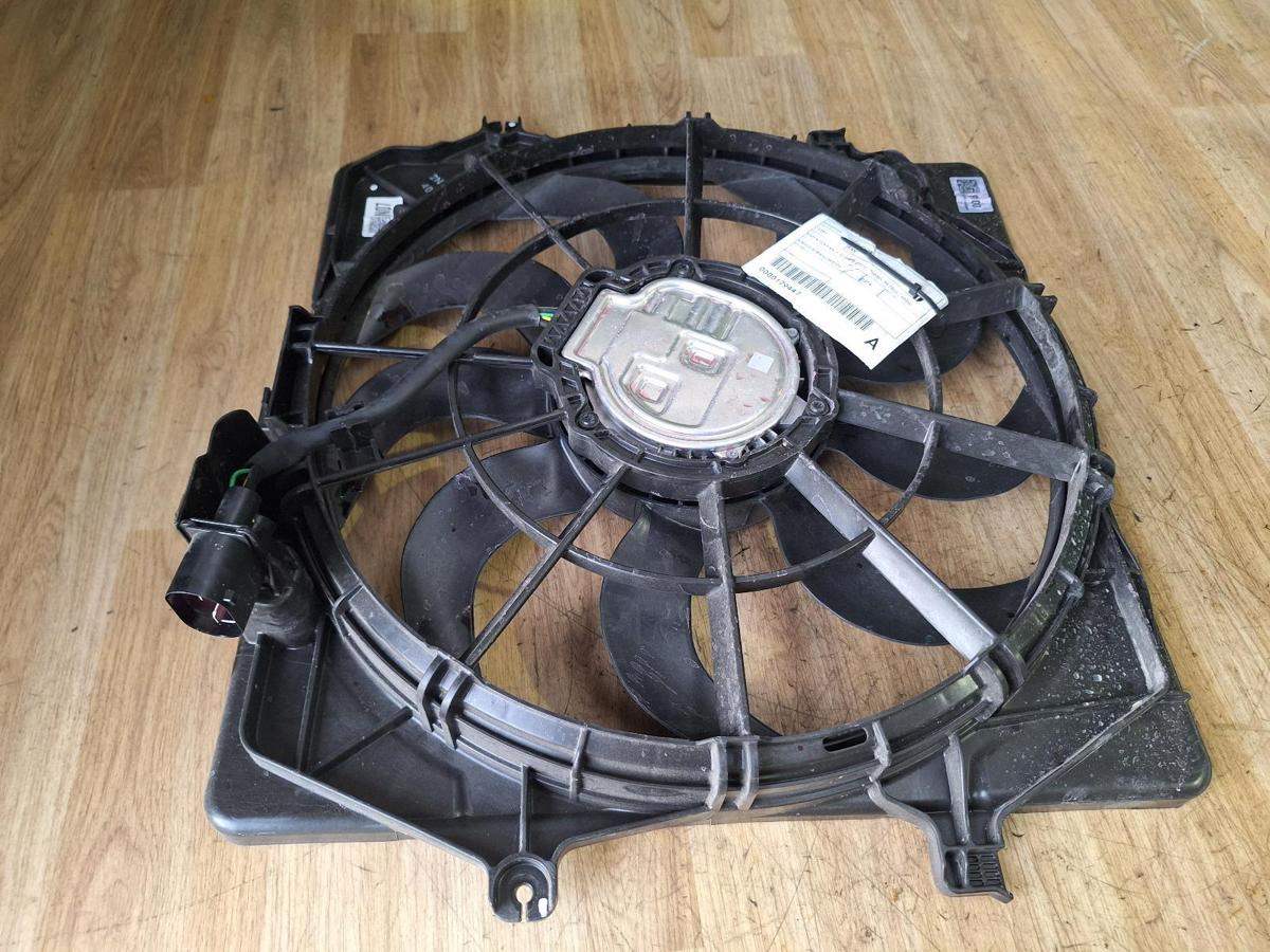 1000890399-Fan Radiator Top