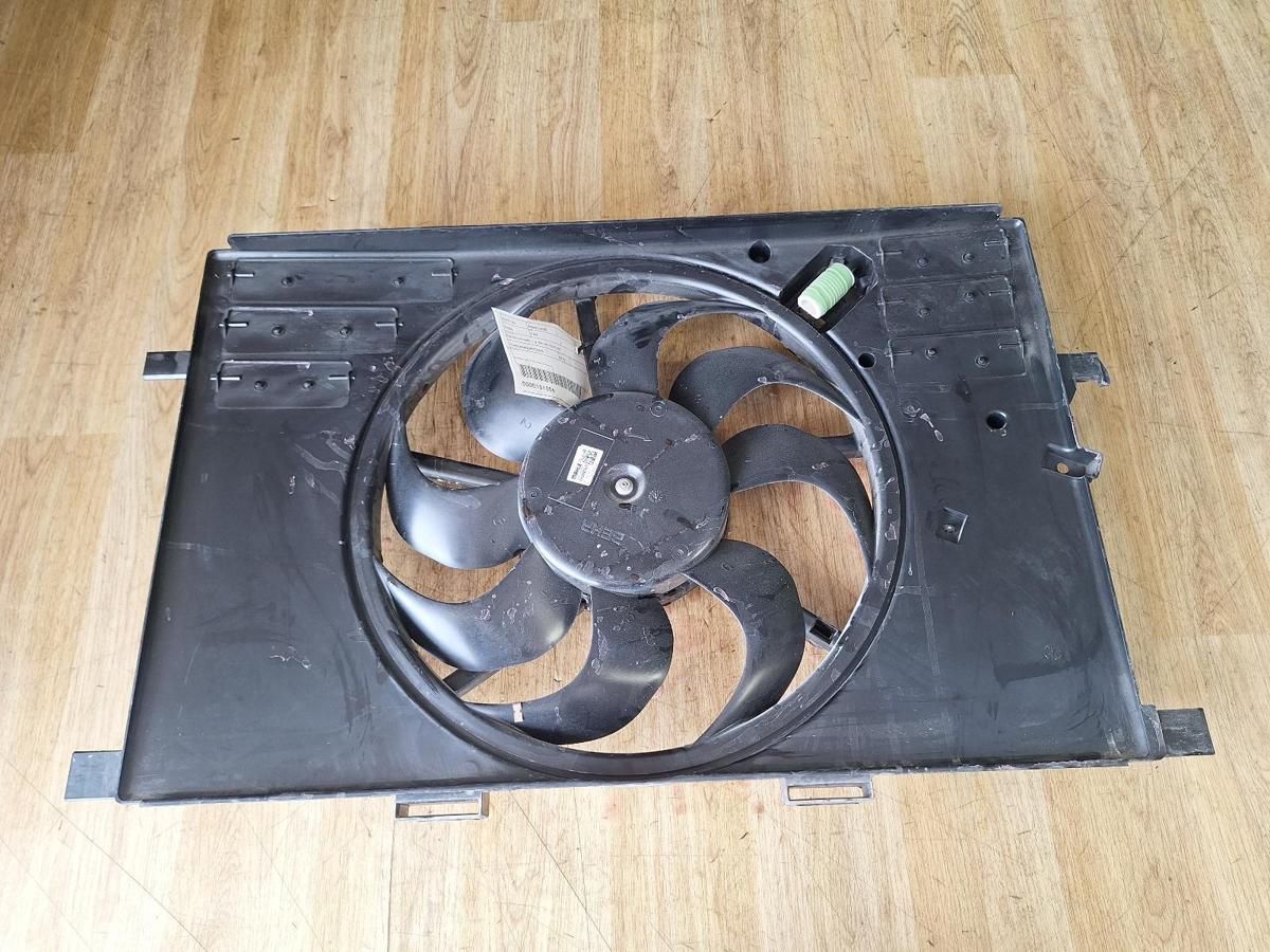 1000897591-Fan Radiator Top