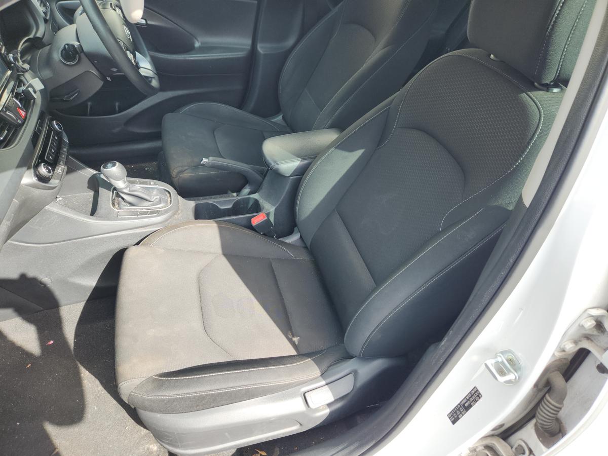 1000935255-Front Seat Left